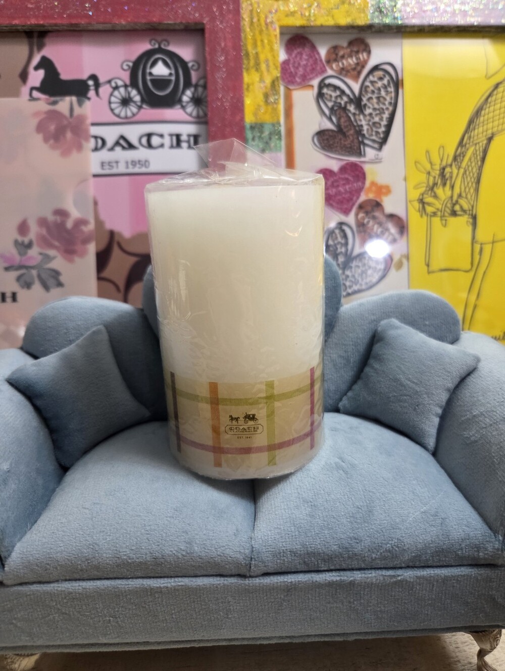 COACH Leatherware novelty Tattersall candle with its matching container, NEW - Picture 3 of 9